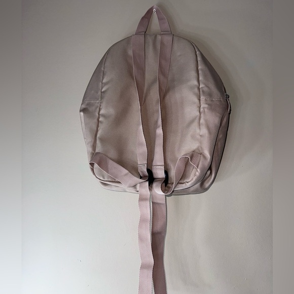 DSW Exclusive tan/beige backpack - Picture 3 of 6